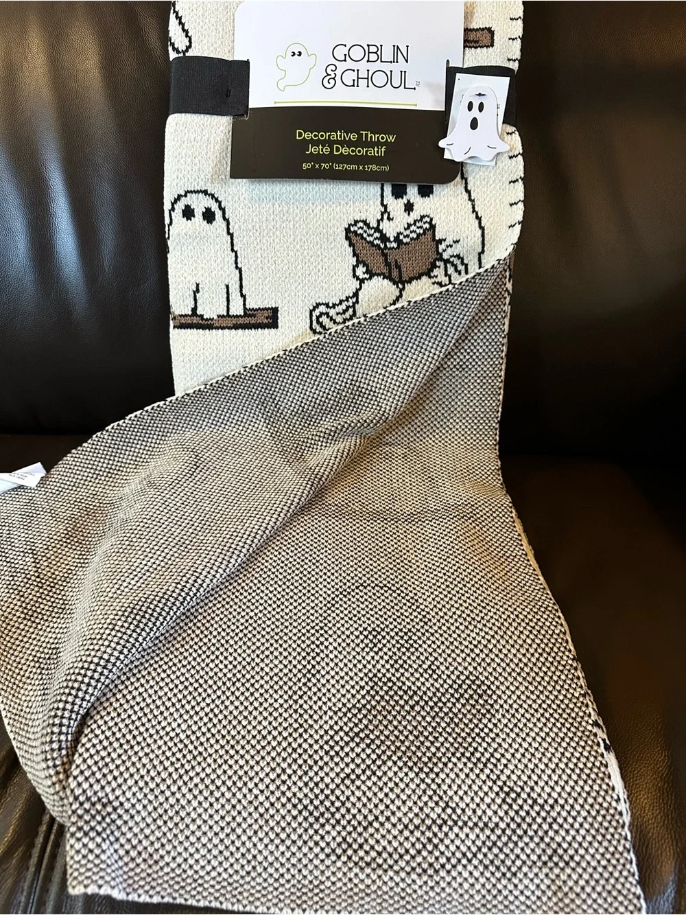 Goblin & Ghoul Ghost Reading Books Throw Blanket 50x70 Halloween Knit NWT